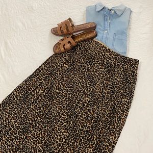 JCrew size 2 leopard midi skirt